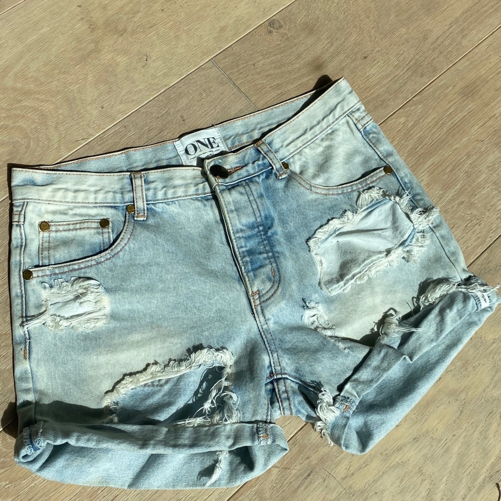 One Teaspoon I Charger Shorts